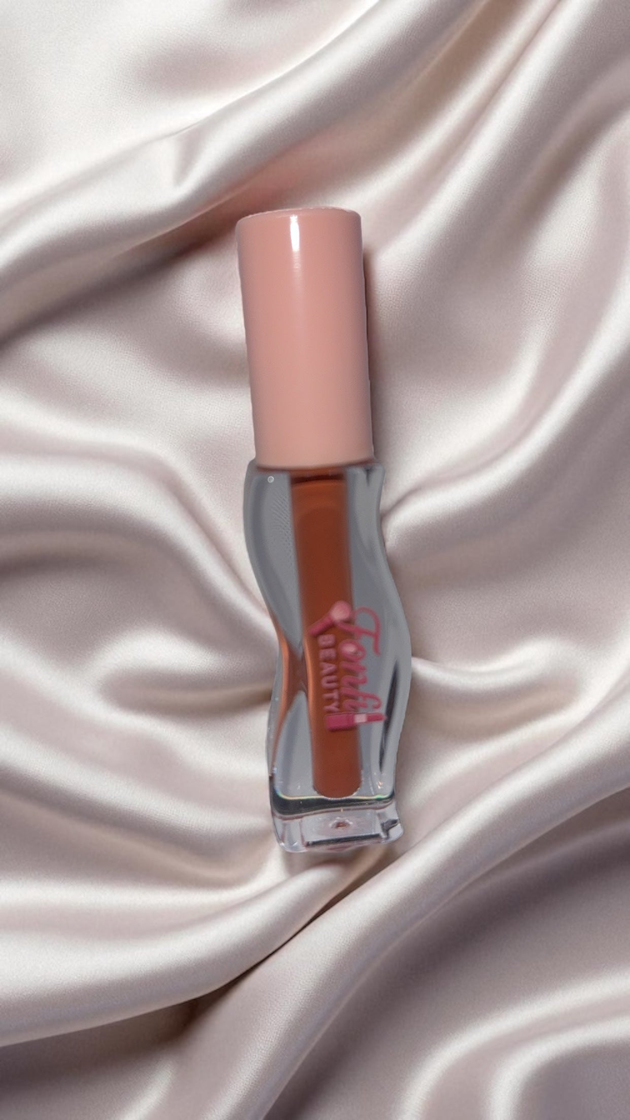 Fonfi Beauty – Luxe Matte Elegance Lipstick